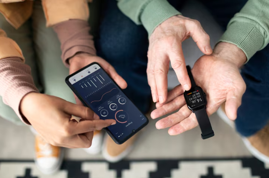 Comparing fitness tracker and smartwatch with health data displayed