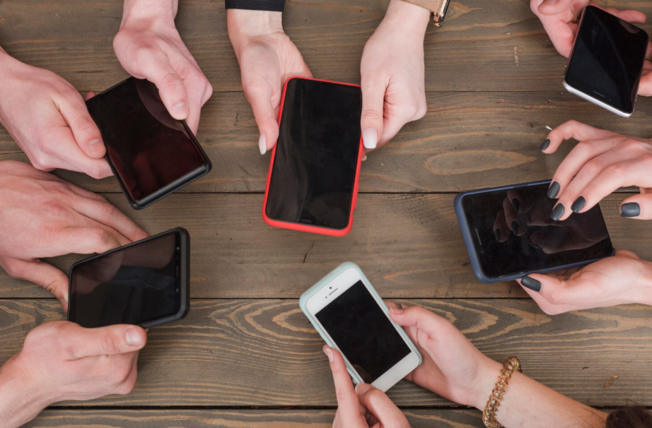 Best budget smartphones 2025 shown in different hands for everyday use